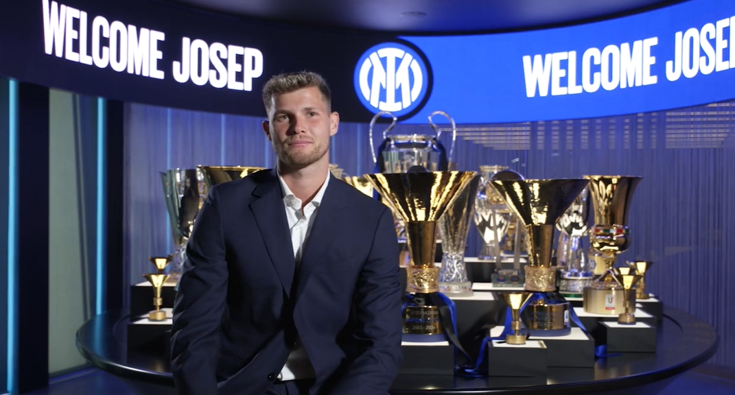  前門將：J-馬丁內斯很出色但將面臨壓力，兩年前的拉杜就是如此