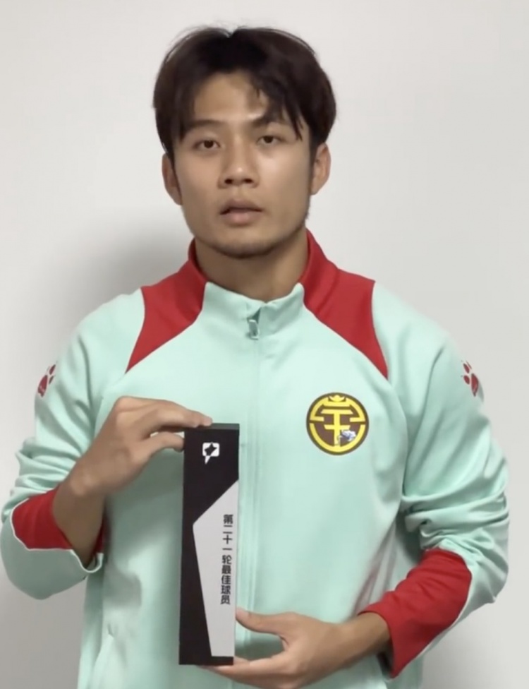  德轉顯示：易縣龍加盟梅州客家，此前中甲71場打進10球