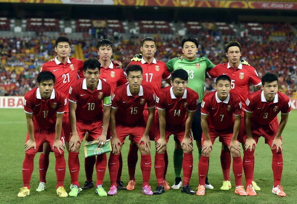  這套首發(fā)如何？國足上次贏沙特在2015年，于海任意球折射一劍封喉