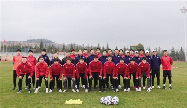  甘肅媒體：隴原競技引援積極有序推進，中乙開始前踢8場熱身賽