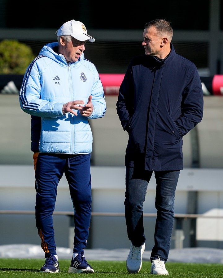  師徒重聚！舍甫琴科今日探班皇馬訓(xùn)練基地，與安帥交流