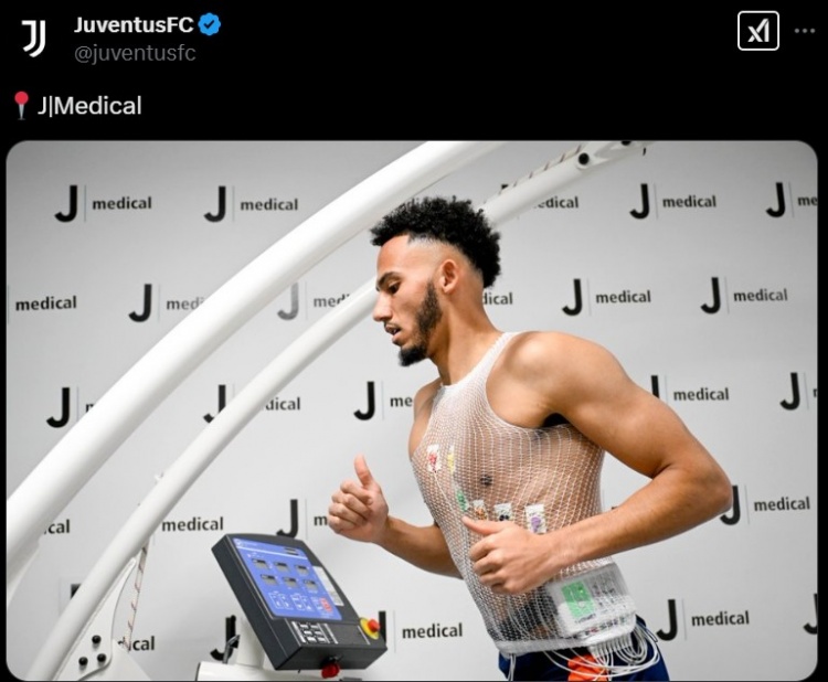  官宣在即，尤文官推曬出凱利正在接受體檢的照片