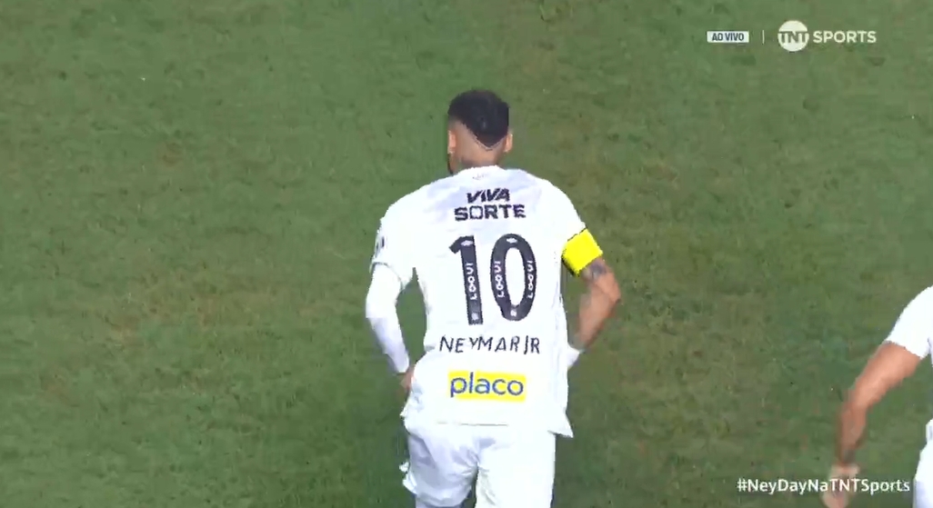  33歲生日夜！內(nèi)馬爾替補迎來回歸桑托斯首秀，戴上隊長袖標