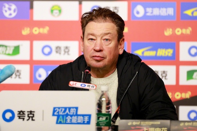  斯盧茨基：本場(chǎng)比賽激情四溢，以至于直到現(xiàn)在我的心情都還未平復(fù)