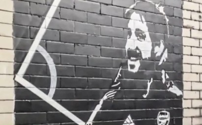  阿森納定位球教練上壁畫！帕克：令人尷尬，次級(jí)聯(lián)賽隊(duì)的行為