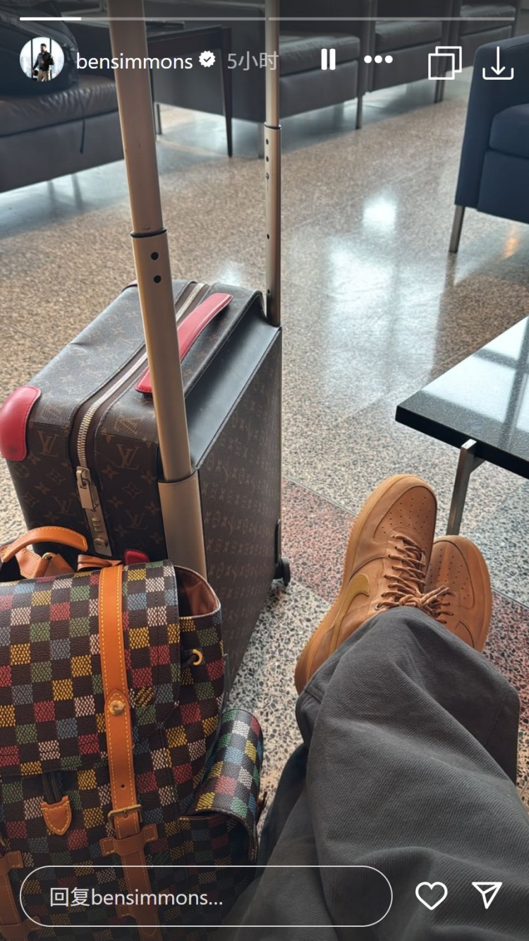  ??洛杉磯我來啦！本-西蒙斯INS曬出自己打包行李出行照