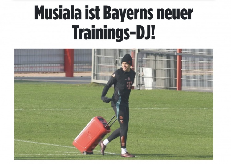  圖片報(bào)：孔帕尼上任后熱身訓(xùn)練時(shí)會(huì)放音樂(lè)，穆西亞拉近期是新任DJ