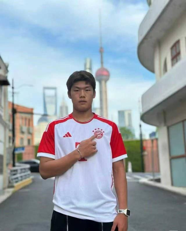  記者：郭嘉璇哥哥稱北京足協(xié)已解決轉(zhuǎn)運問題，大使館回應(yīng)持續(xù)幫助