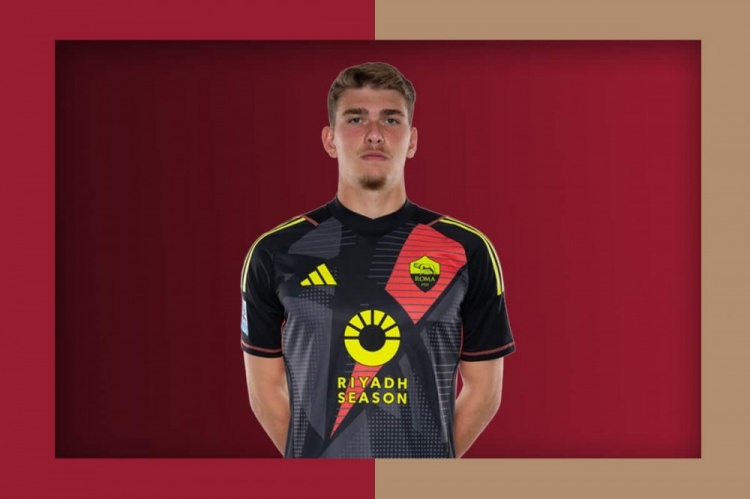  斯基拉：巴黎免簽羅馬18歲門將馬林進(jìn)入最后階段，將簽約至2030年