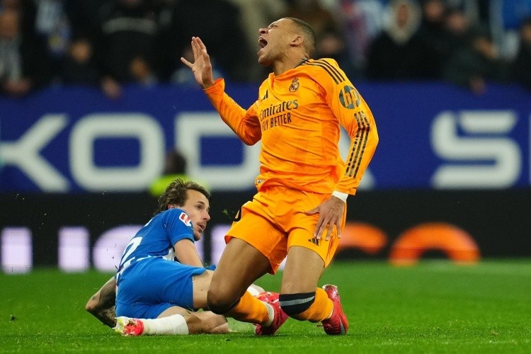  馬卡：皇馬高層造訪裁判委員會，現(xiàn)場調(diào)取并收聽爭議判罰錄音