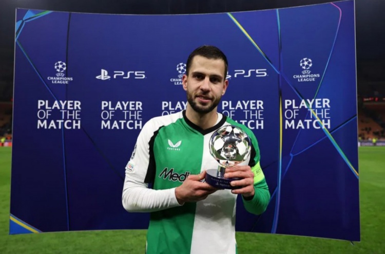  漢茨科：開場就丟球讓我們非常困難，但特奧被罰下幫了我們大忙