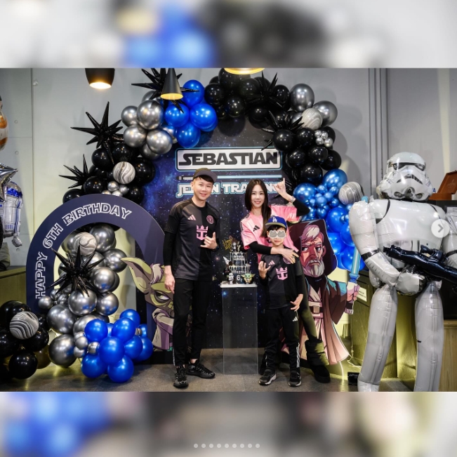  陶喆妻子社媒曬合照為兒子慶生，全家身穿邁阿密國際球衣