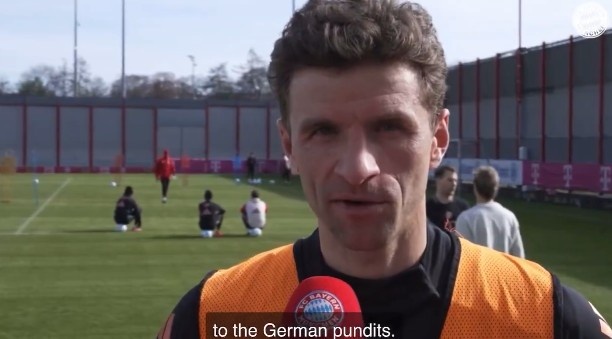  穆勒：德國(guó)專家們說(shuō)藥廠是晉級(jí)熱門而拜仁絕對(duì)不被看好，對(duì)吧？