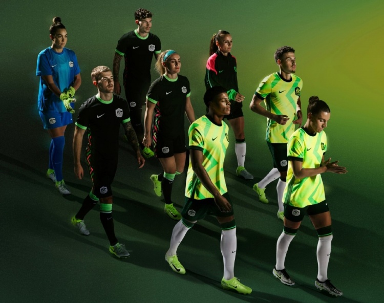  澳大利亞隊(duì)發(fā)布新款球衣，設(shè)計(jì)靈感來自當(dāng)?shù)卦∶裎幕? class=