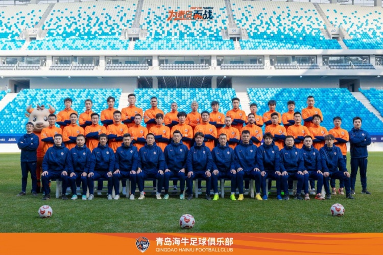  青島海牛一線隊名單：老將鄭龍、薩里奇坐鎮(zhèn)，金洋洋等新援在列
