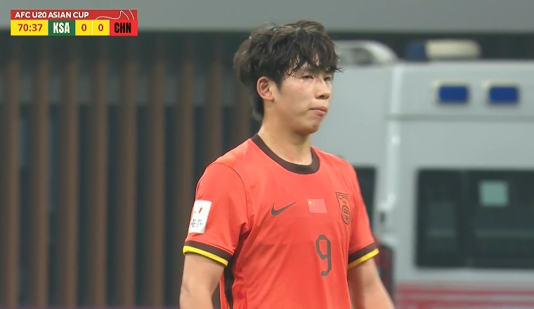  媒體人：這么多機會??！這要后面被反噬了就只能自己懊惱了