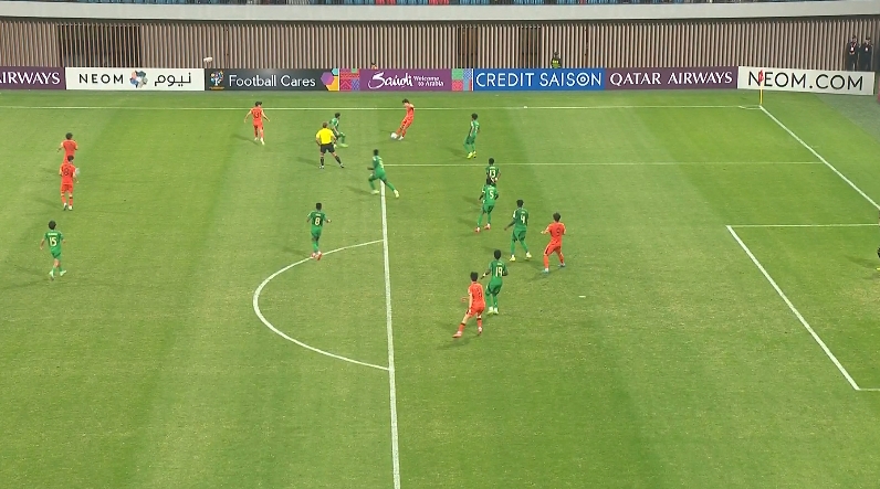  可惜啊！劉誠宇越位在先，王鈺棟進(jìn)球無效！