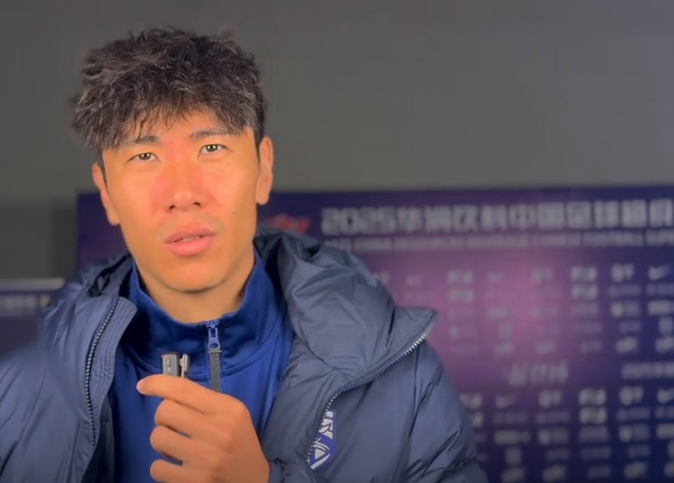  劉奕鳴：今年新援很多還需要磨合期，保持狀態(tài)相信下一場能拿下