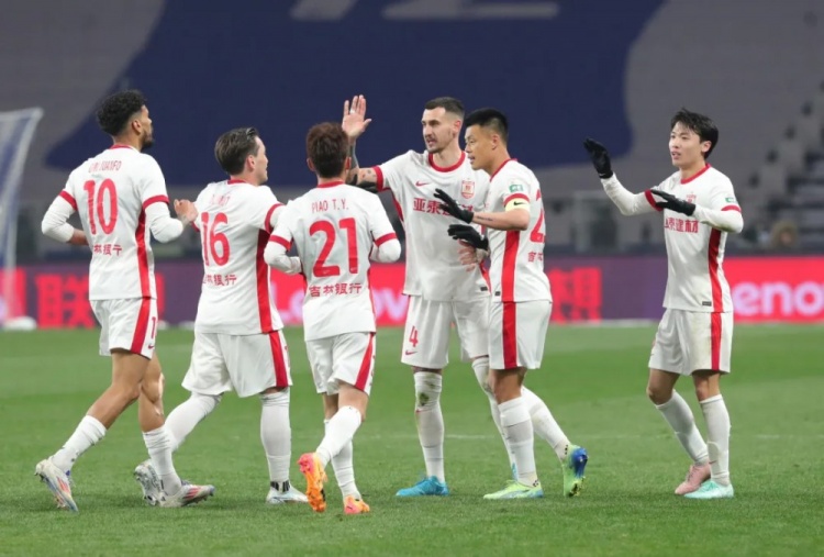  揭幕戰(zhàn)惜敗 隊長譚龍：盡快忘掉這場比賽，準備下一場