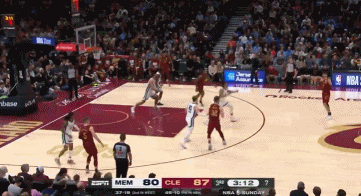  兩人中穿過！杰羅姆送出擊地妙傳 莫布里心領(lǐng)神會順下虛晃放進