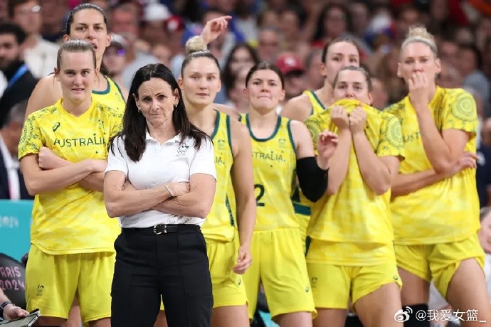  第7屆奧運(yùn)會(huì)！布朗德洛繼續(xù)擔(dān)任澳大利亞女籃主帥至2028年奧運(yùn)會(huì)