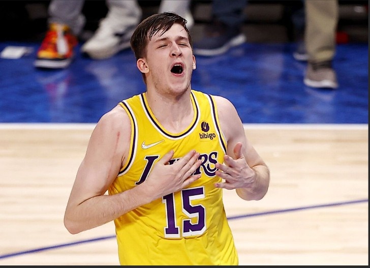  東皇身邊的三當(dāng)家 湖人該給里夫斯多大的新合同？