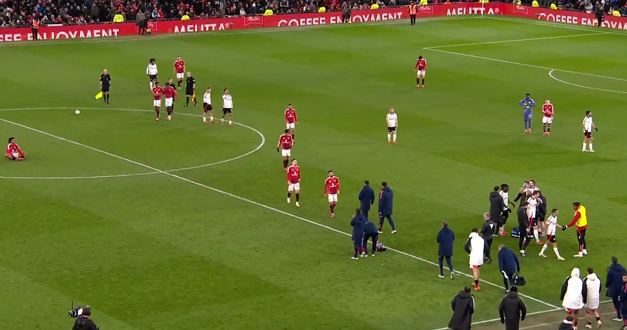  足總杯曼聯(lián)120分鐘1-1富勒姆，比賽進入點球大戰(zhàn)！