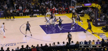  我也站出來！克內(nèi)克特飛身雙手補(bǔ)扣&底角三分 連砍5分打?？齑?！