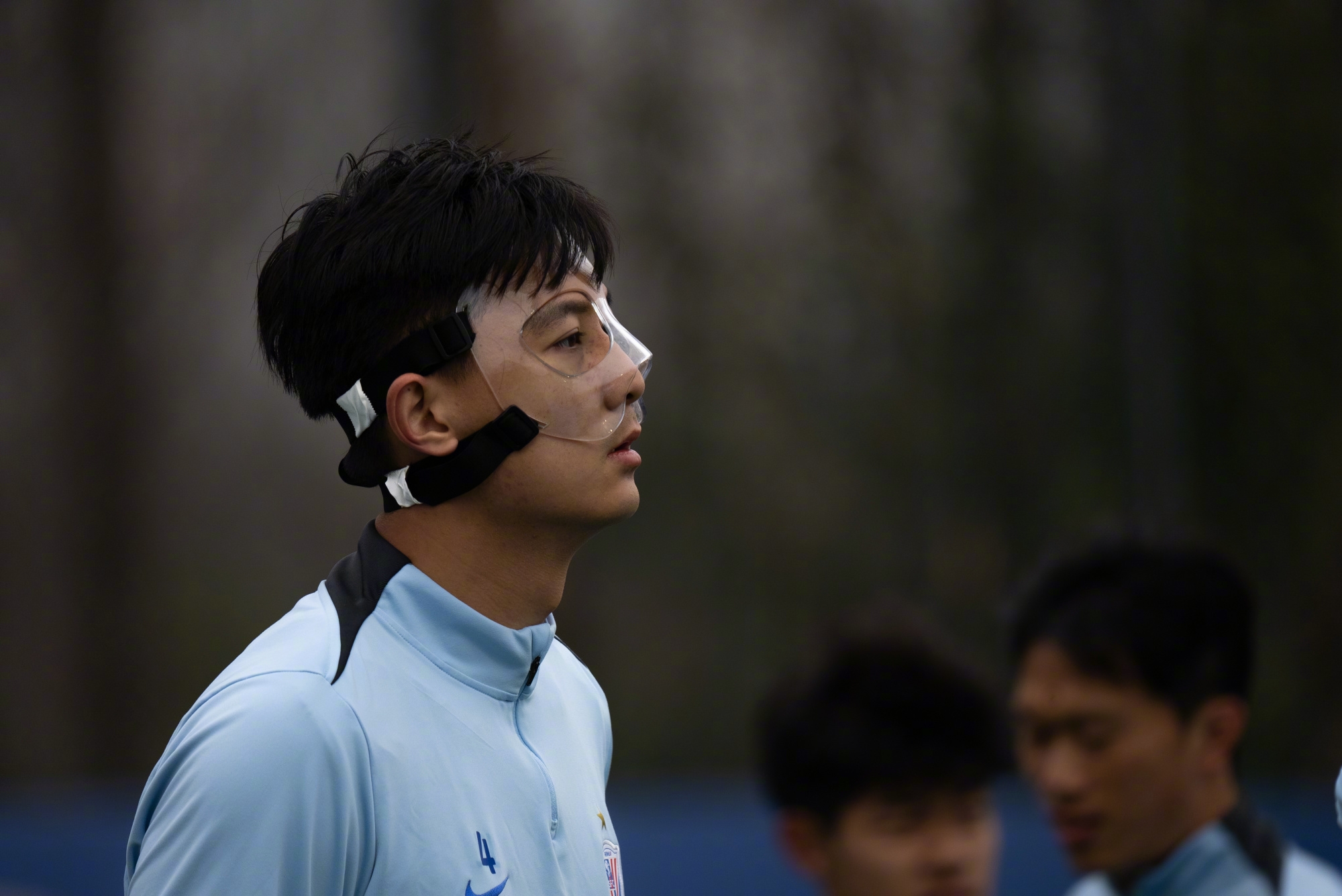  被韓佳奇拳擊！官方：蔣圣龍右側(cè)上頜骨額突骨骨折，或戴面罩出場(chǎng)