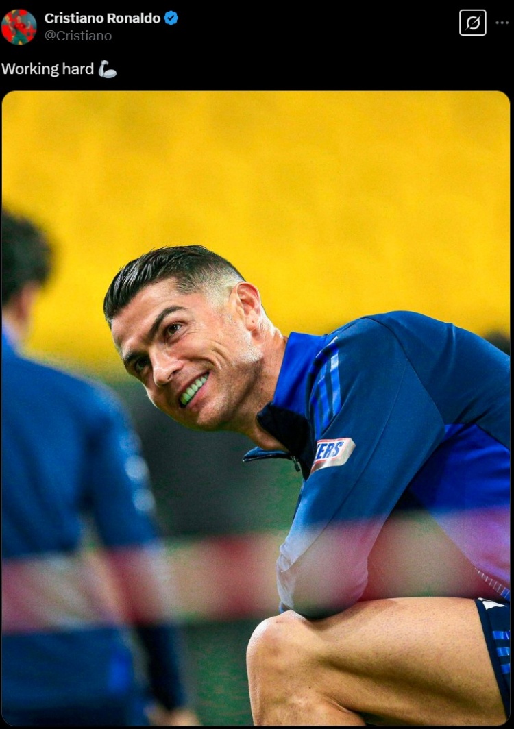  笑容洋溢心情不錯，C羅社媒曬訓(xùn)練照，配文：努力工作！