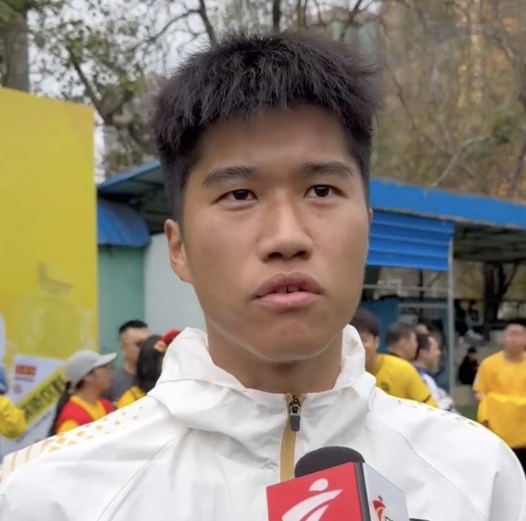  廣州豹新援侯煜：可以為廣州這個(gè)培養(yǎng)我的地方而努力，是我的榮幸