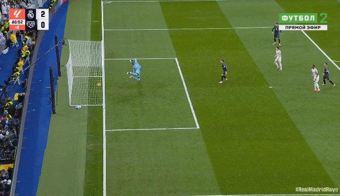  險(xiǎn)些蘭帕德冤案了！巴列卡諾爆射橫梁下沿彈入球網(wǎng) VAR改判球進(jìn)！