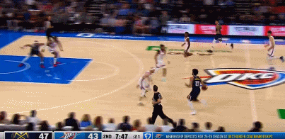 變進攻犯規(guī)！穆雷突破上籃打2+1 但隊友犯規(guī)在先&雷霆挑戰(zhàn)成功