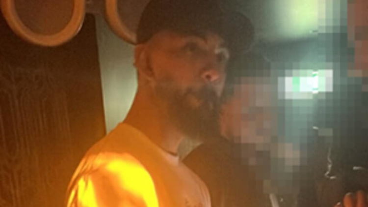  意媒：尤文0-4輸給亞特蘭大后，道格拉斯-路易斯被拍到出現(xiàn)在夜店