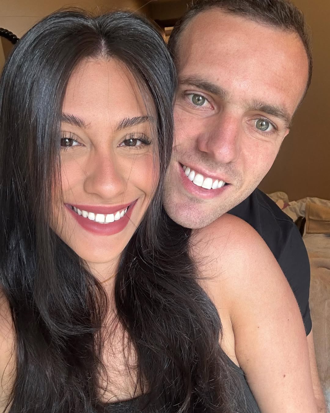  嫂子好！塞爾吉尼奧取得中國(guó)國(guó)籍，以后就是一家人了