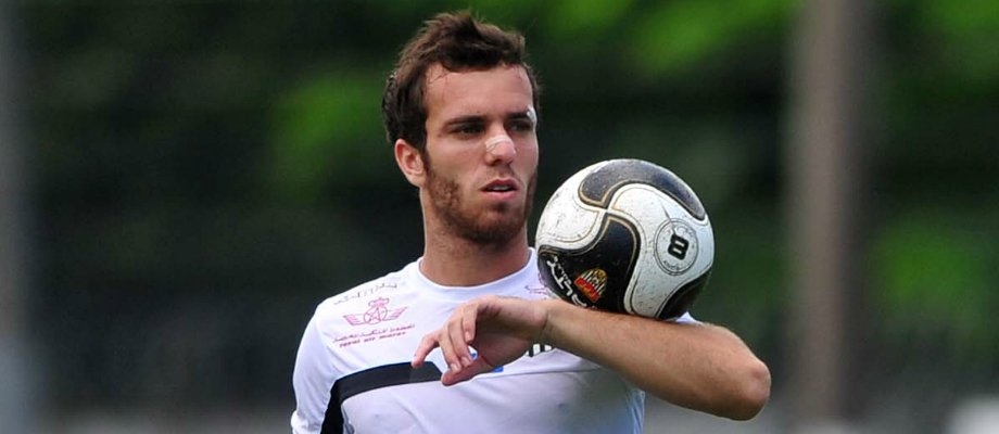  新晉國腳塞鳥出身自圣保羅+桑托斯青訓(xùn)，早年反復(fù)租借20年來中國