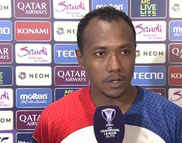  艾迪：雙方差距主要在攻防轉(zhuǎn)換的反應(yīng)上，個(gè)人技術(shù)也有一定差距