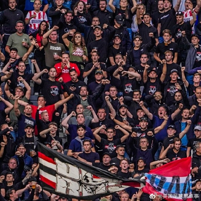  退錢了！埃因霍溫為今晚客戰(zhàn)阿森納的球迷提供球票退款