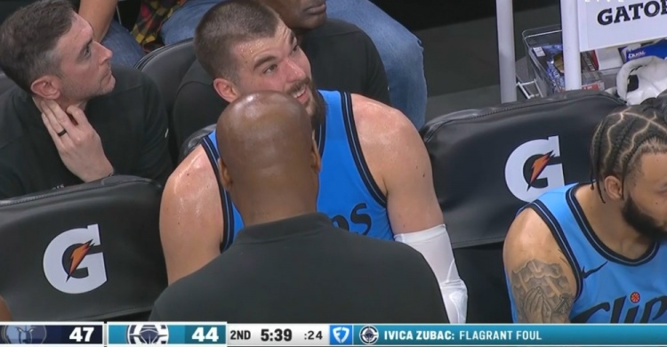  這動作挺危險(xiǎn)！祖巴茨撲防阿爾達(dá)馬三分被吹一級惡犯 灰熊3罰1擲