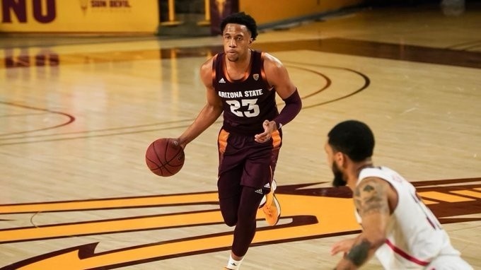  隊(duì)記：76人與前鋒馬庫斯-巴格利簽下了一份10天合同