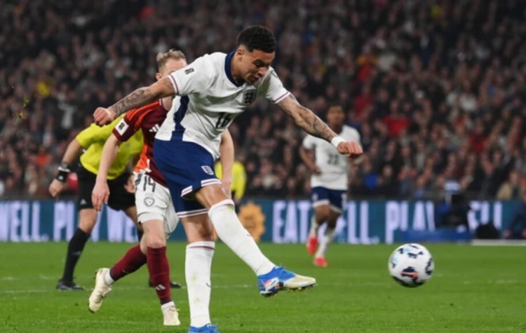  摩根-羅杰斯：對我今天沒能進球有點失望，圖赫爾人很隨和