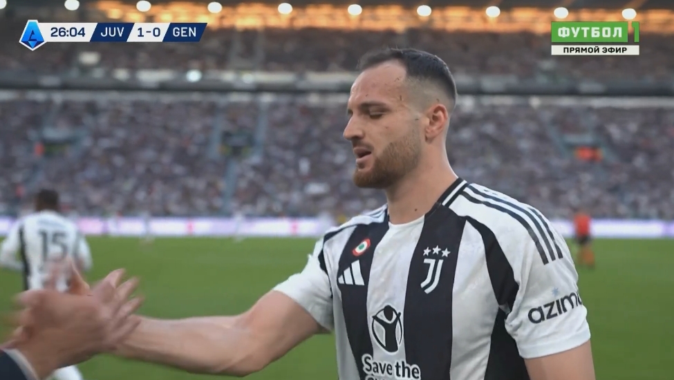  第27分鐘加蒂因傷無法堅(jiān)持，卡盧盧登場