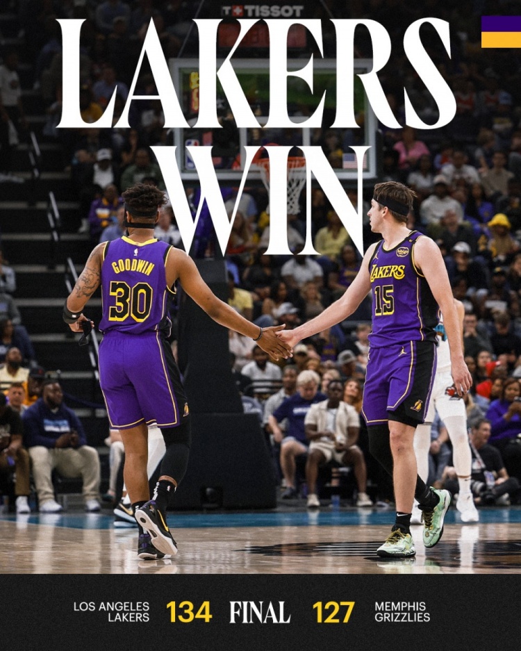  拿下卡位戰(zhàn)！湖人贏球海報：砍31分的小里與古德溫?fù)粽? class=