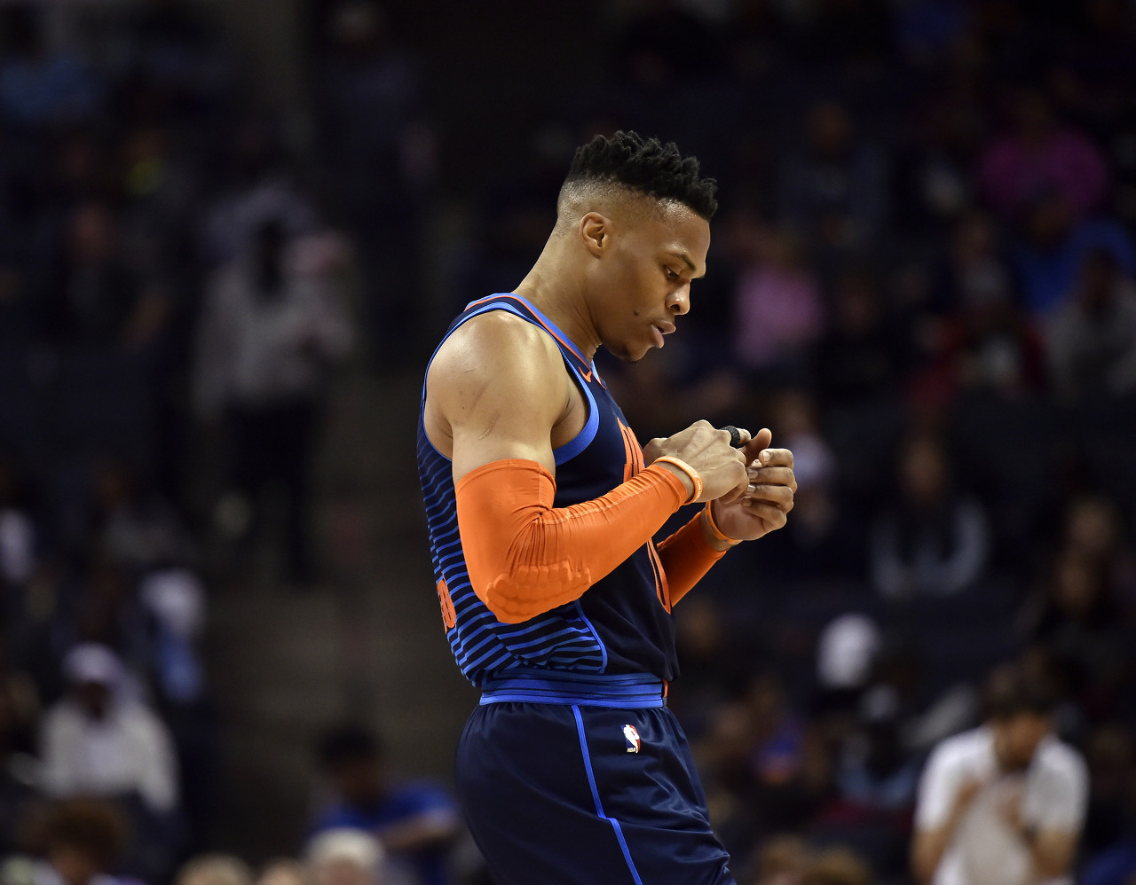  單場(chǎng)至少13中0罕見嗎？指環(huán)王威少卡特都干過 榜首17中0可還行？