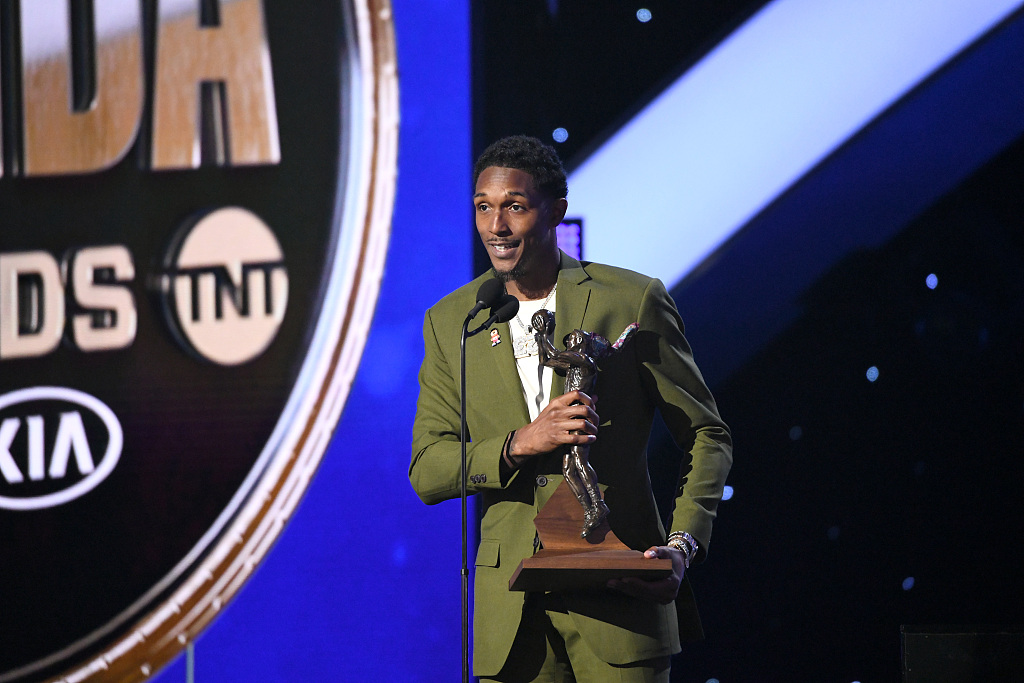  路威評(píng)歷史前5第六人：自己、克勞福德、馬努、維尼-約翰遜、JR