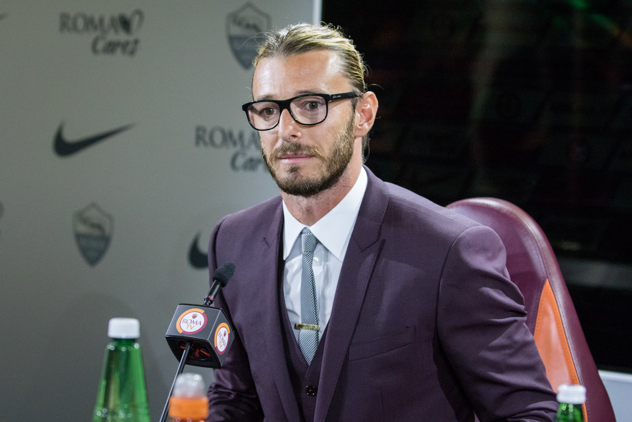  巴爾扎雷蒂：阿萊格里是米蘭不錯選擇，他深諳米蘭文化且經(jīng)驗豐富