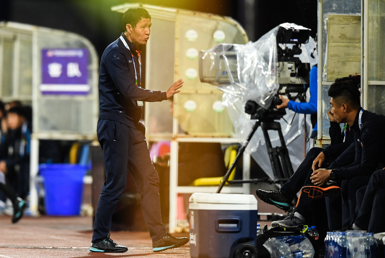  黎兵：廣州豹投入處中甲俱樂部中上，我們每個人都有沖超的想法