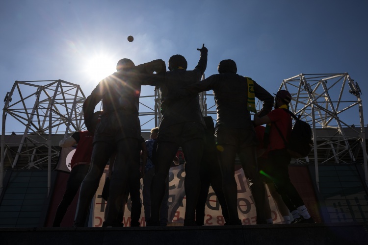  郵報(bào)：曼聯(lián)球迷本周繼續(xù)抗議，反對(duì)格雷澤將曼聯(lián)帶上滅亡之路