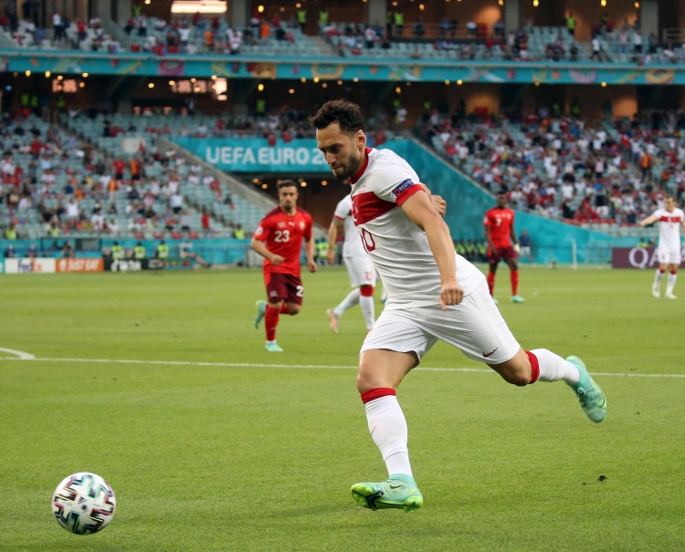  恰20：土耳其希望參加下屆世界杯，但目前目標是升入歐國聯(lián)A級別