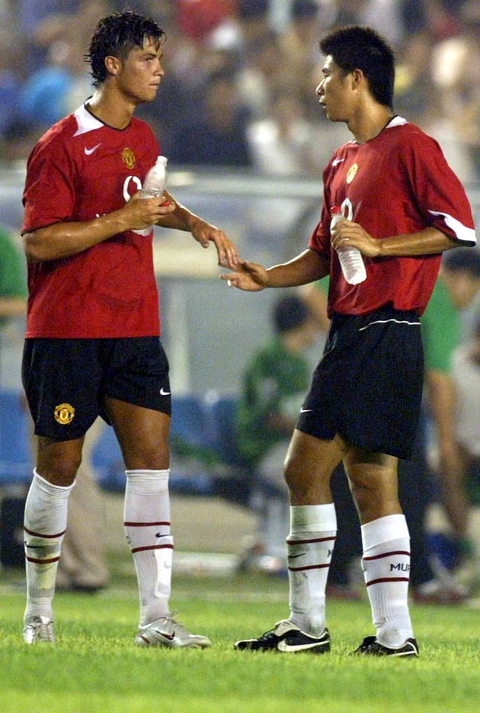  本屆有人能留洋嗎？05國(guó)青隊(duì)，董方卓效力曼聯(lián)，蒿俊閔加盟沙爾克